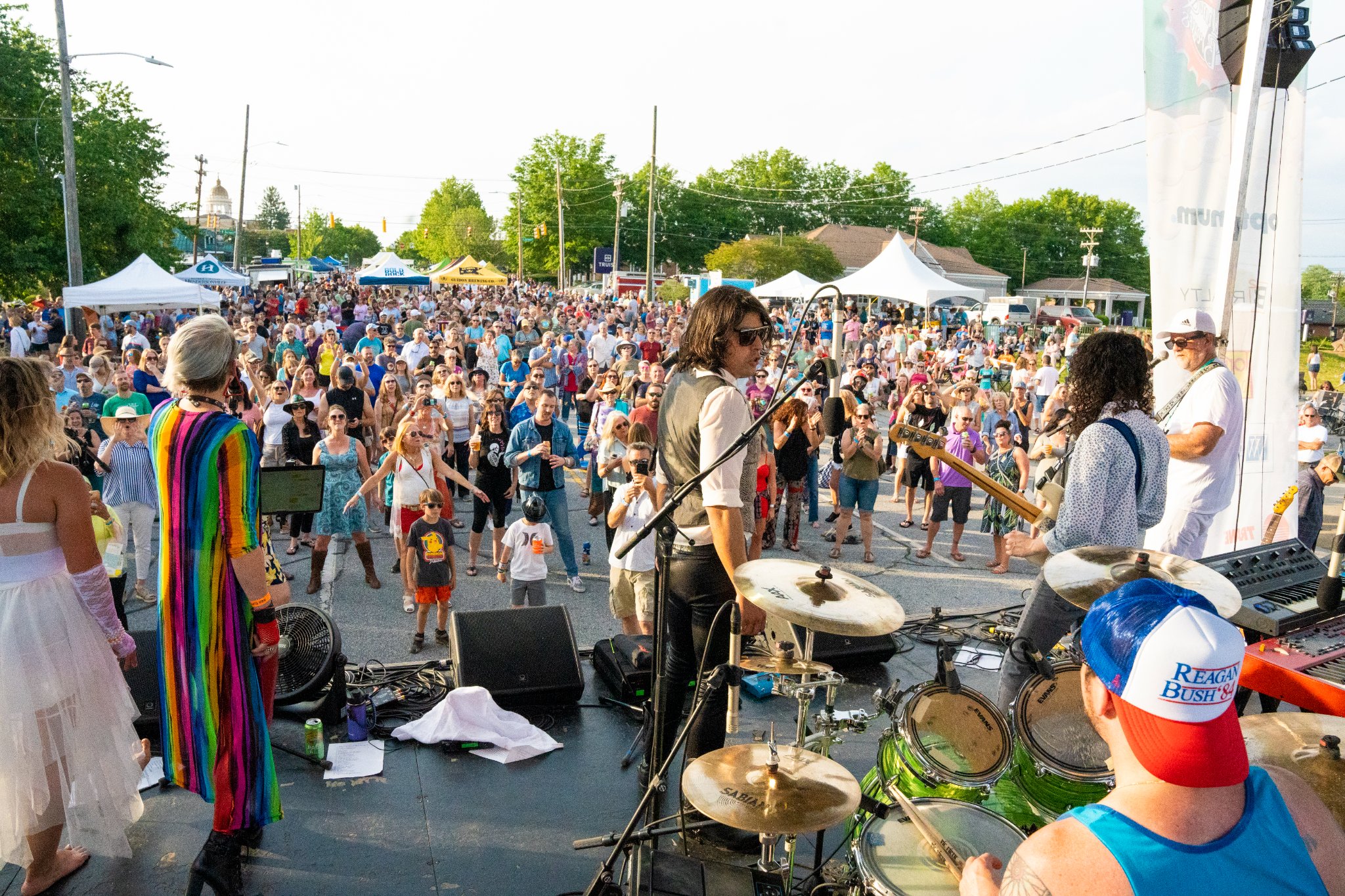 Rhythm & Brews Concert Series: A Celebration of Music, Craft Beverages, and Community Spirit in Downtown Hendersonville